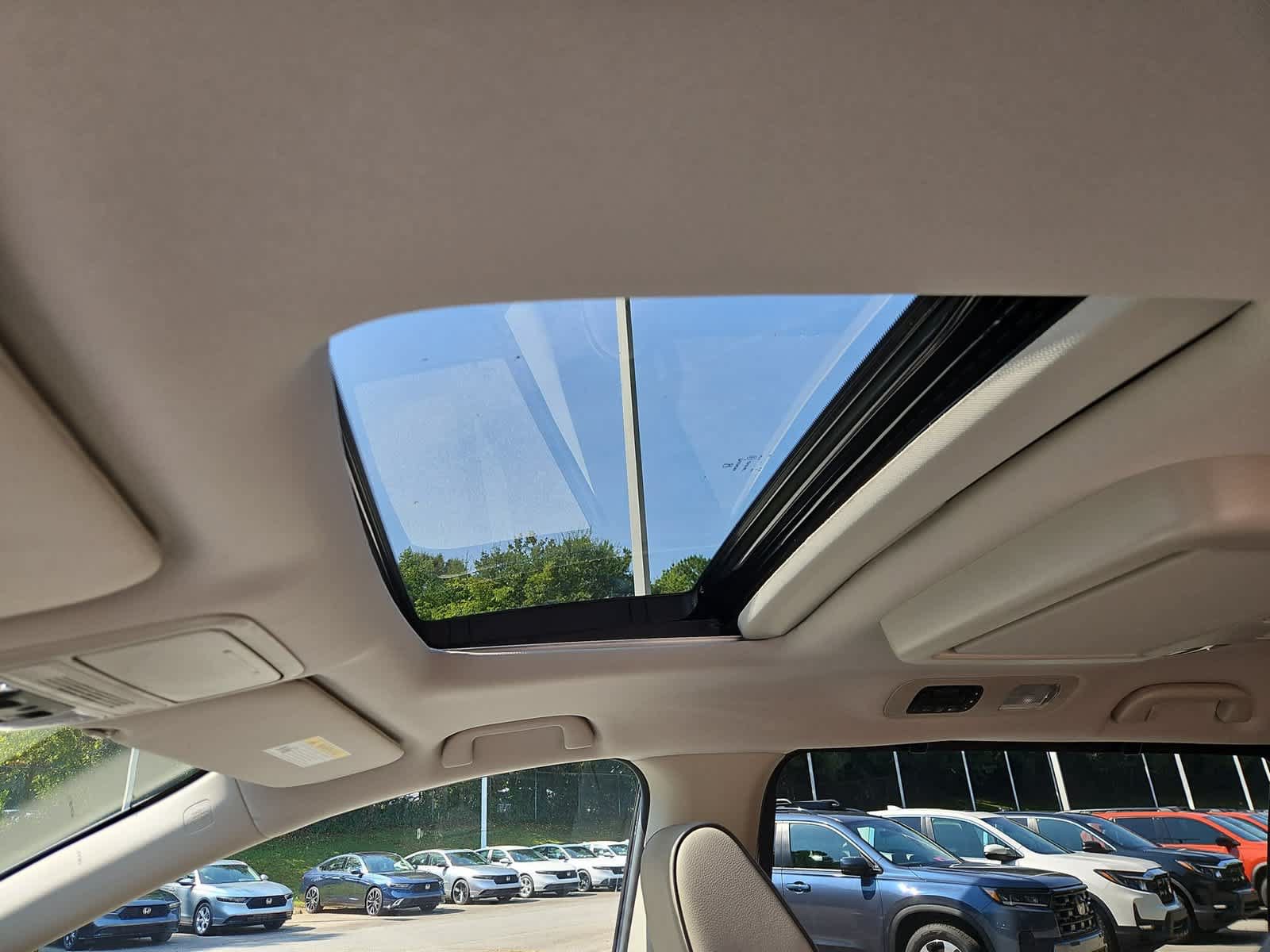 New 2027 Honda Odyssey Elite image 14