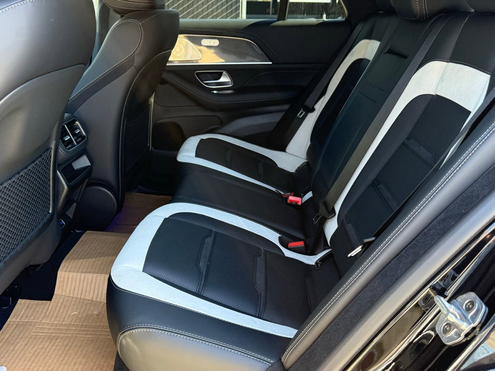 New 2026 Mercedes-Benz GLE 63 AMG S image 29