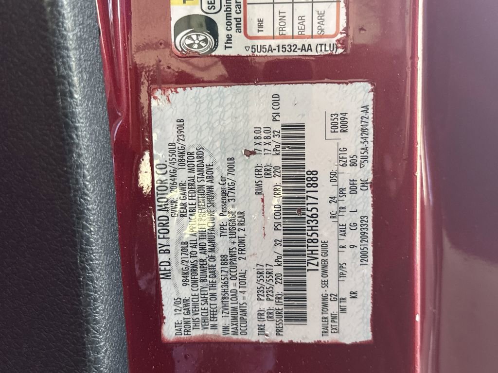 Used 2006 Ford Mustang GT Premium image 31