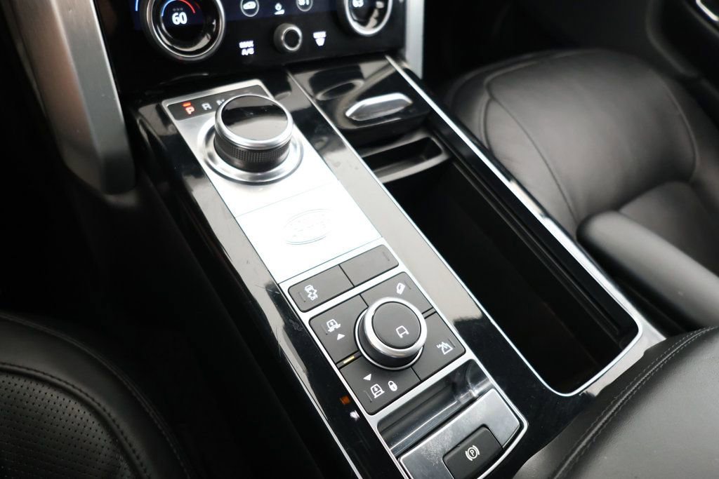 Used 2022 Land Rover Range Rover Westminster Edition image 14