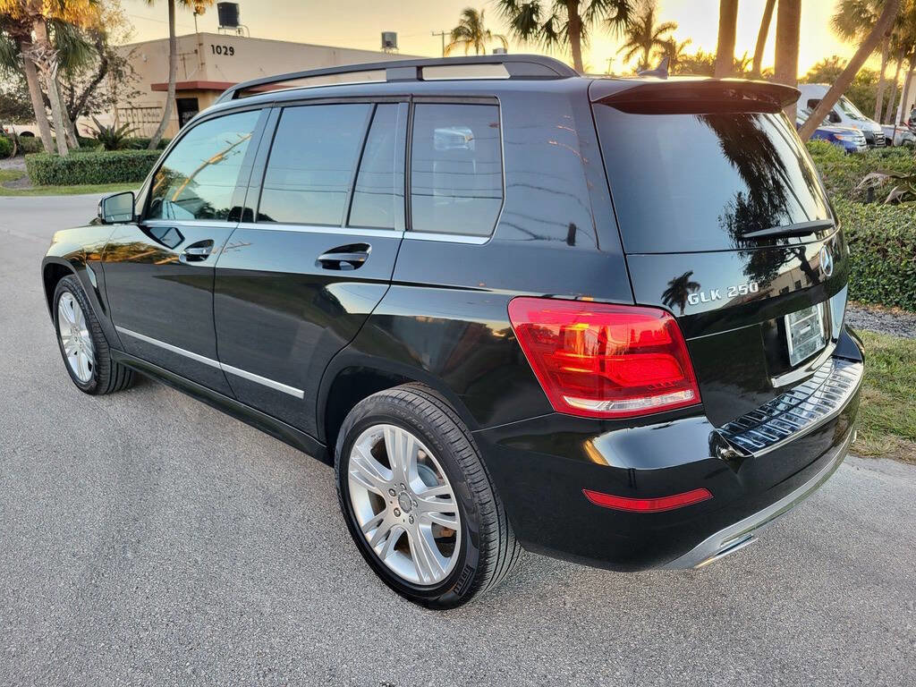 Used 2015 Mercedes-Benz GLK 250 GLK 250 BlueTEC AWD 4MATIC 4dr image 7