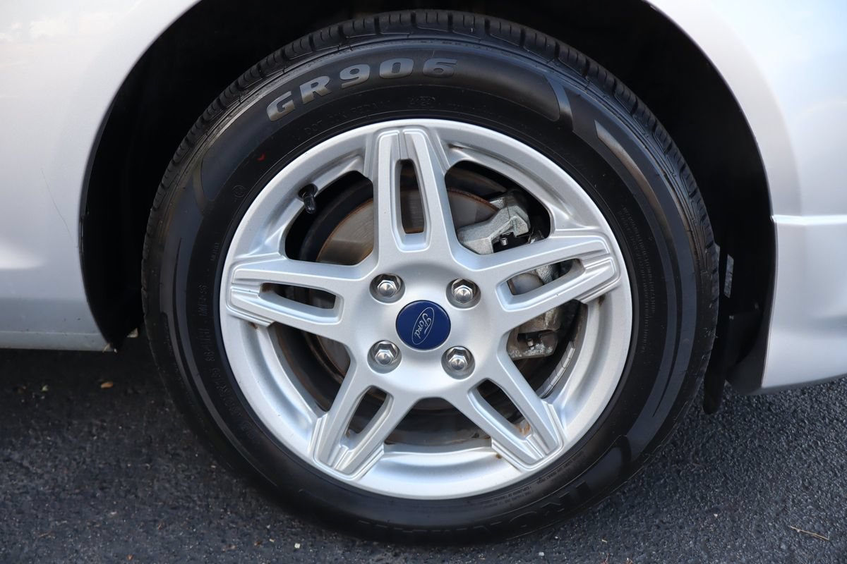 Used 2017 Ford Fiesta SE FWD image 43