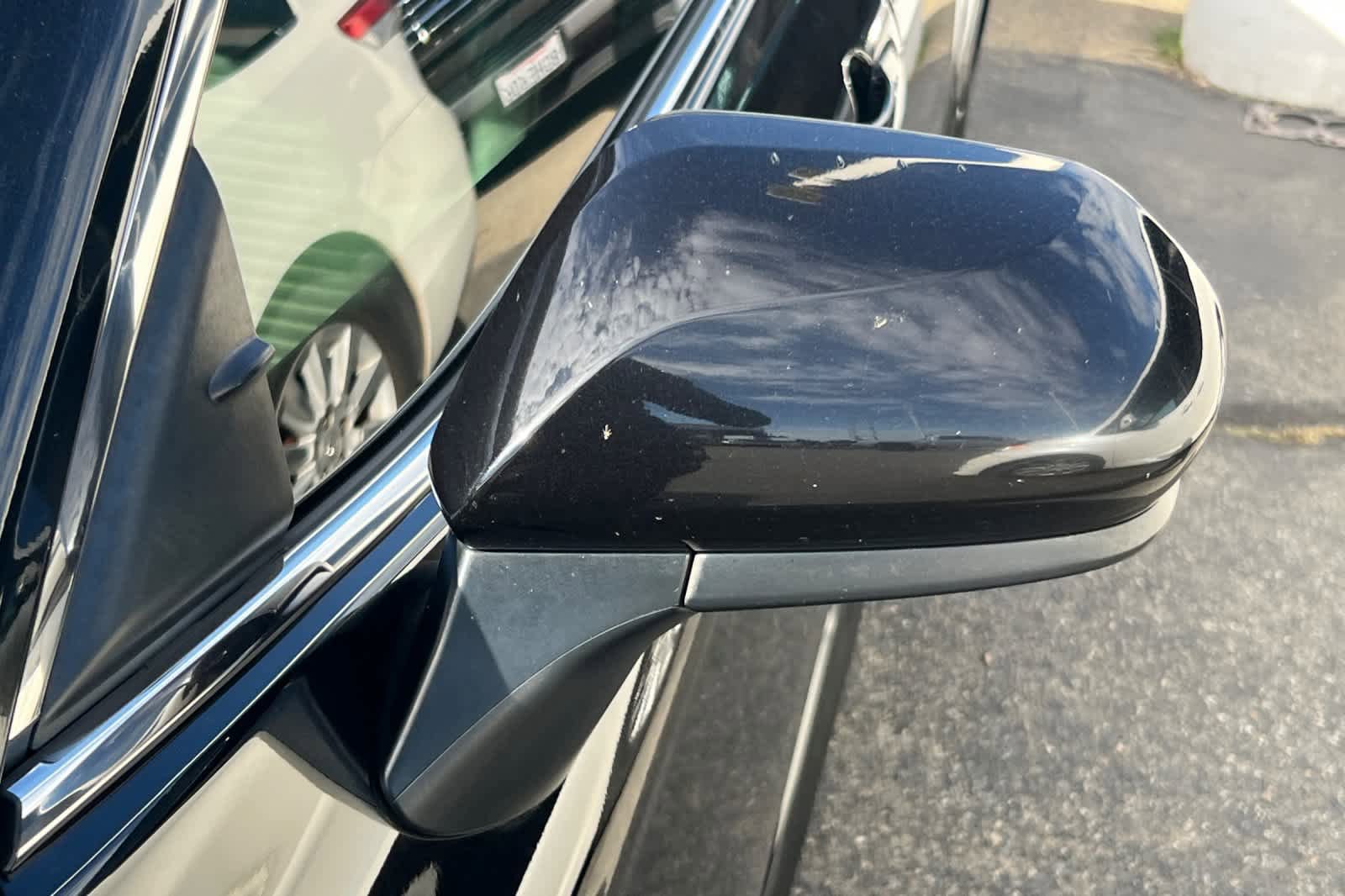 Used 2018 Toyota Camry SE FWD image 9