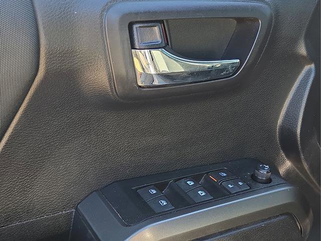 Used 2020 Toyota Tacoma TRD Off-Road image 22