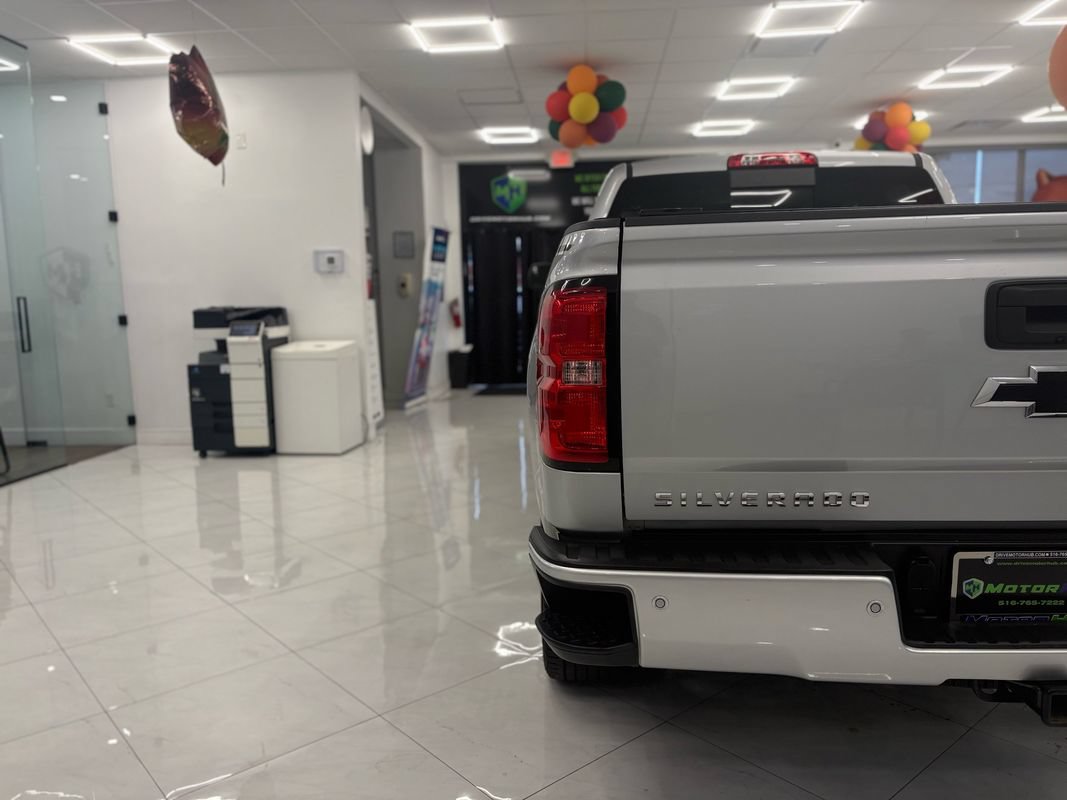 Used 2017 Chevrolet Silverado 1500 LT w/ Rally 2 Edition AWD/4WD image 13
