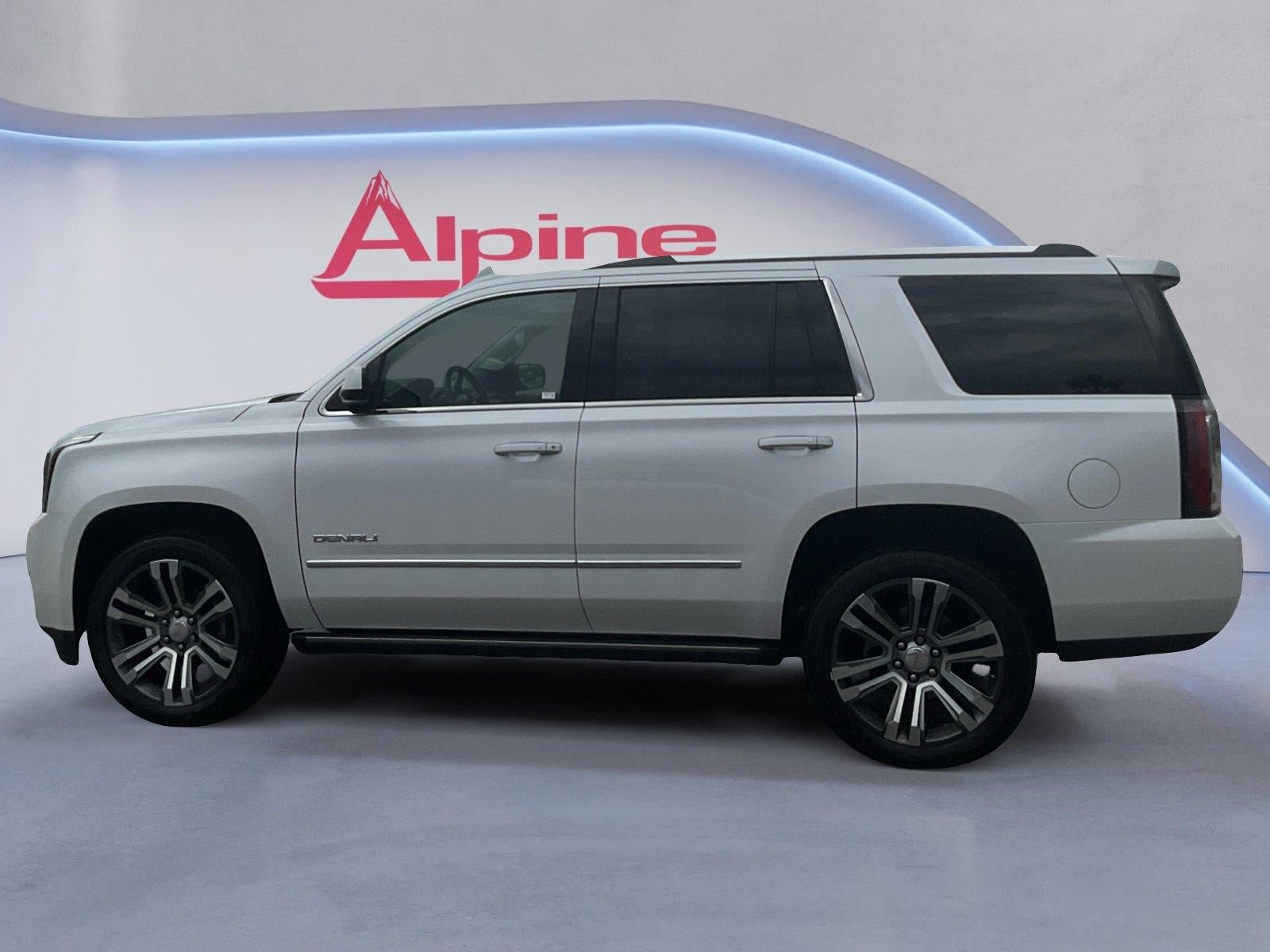 Used 2017 GMC Yukon Denali w/ Open Road Package AWD/4WD image 2