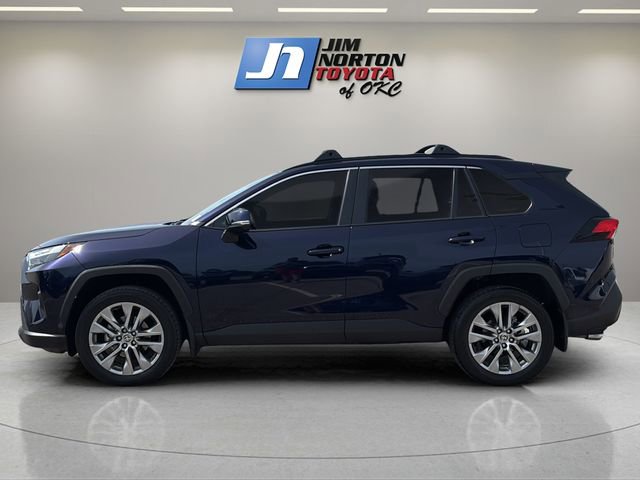 Used 2023 Toyota RAV4 XLE Premium FWD image 8