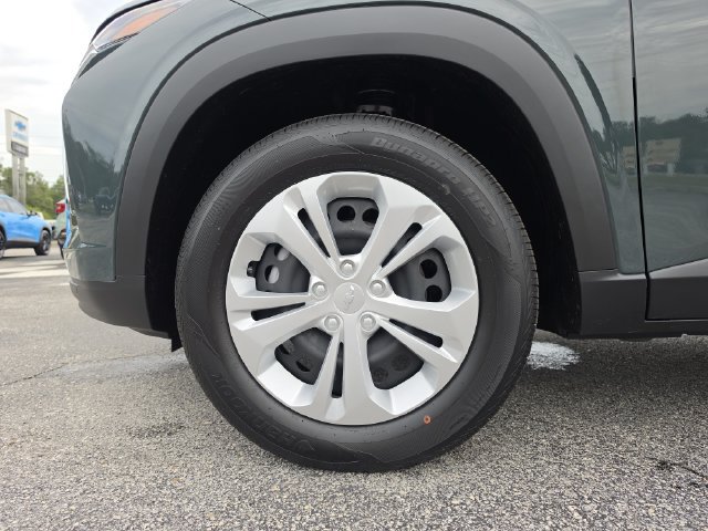 New 2026 Chevrolet Trax LS FWD image 32