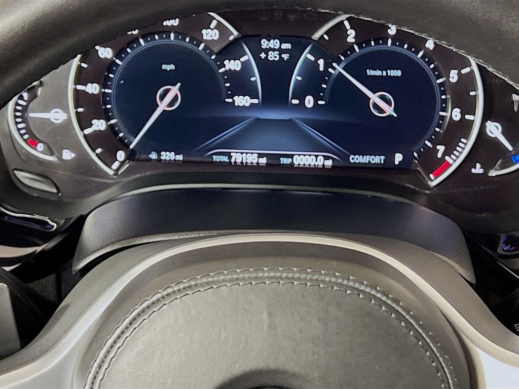 Used 2017 BMW 540i xDrive AWD/4WD image 15