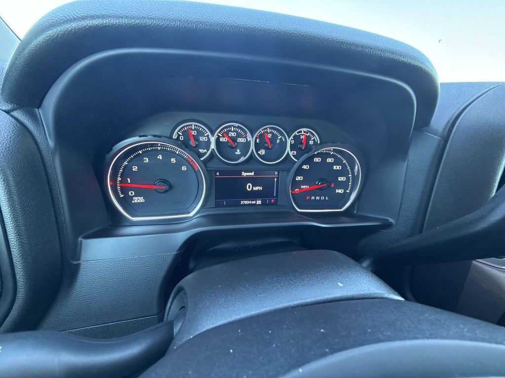 Used 2022 Chevrolet Silverado 2500 Custom w/ Custom Convenience Package image 18