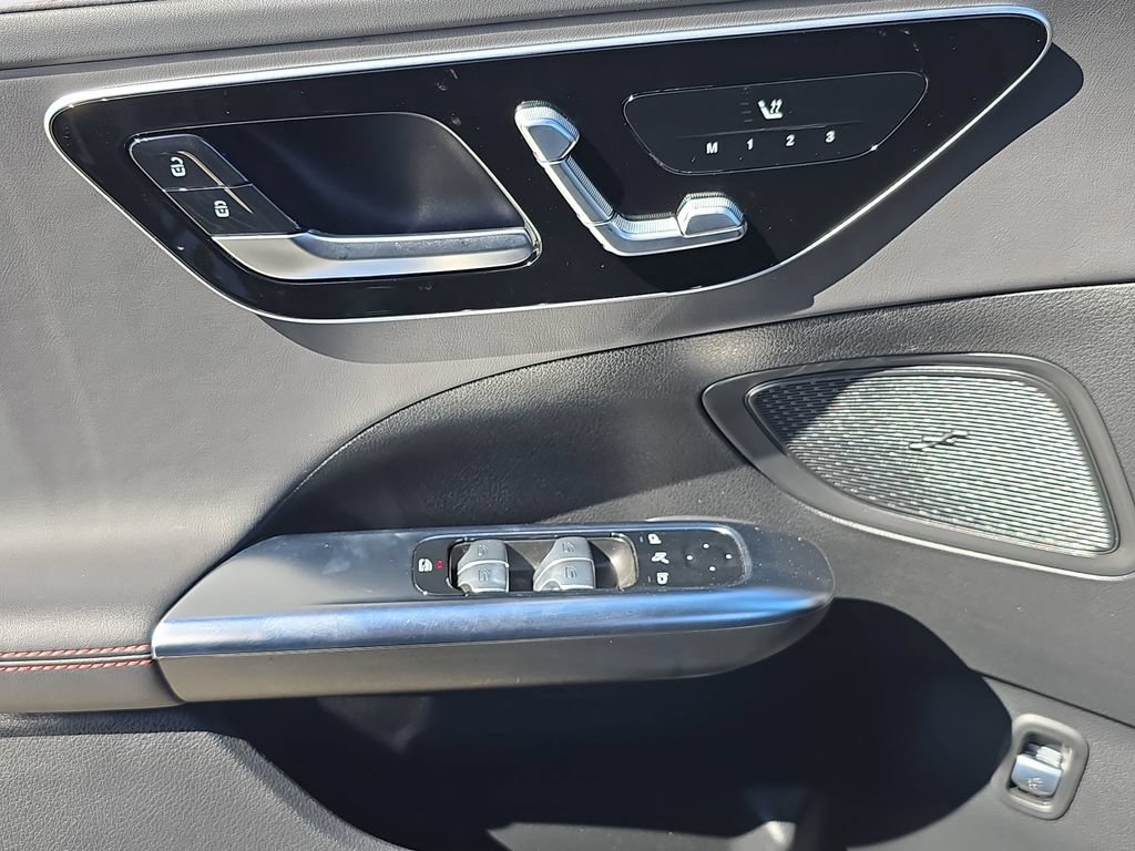 Used 2023 Mercedes-Benz C 43 AMG 4MATIC Sedan image 31