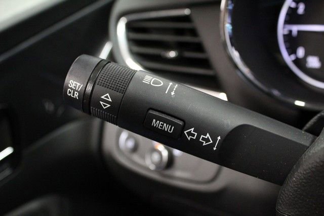 Used 2022 Buick Encore Preferred w/ Safety Package AWD/4WD image 21