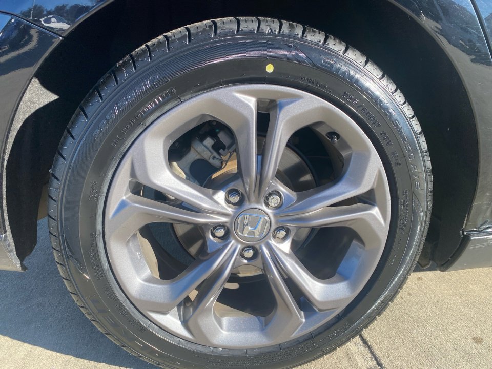 Used 2024 Honda Accord EX image 26