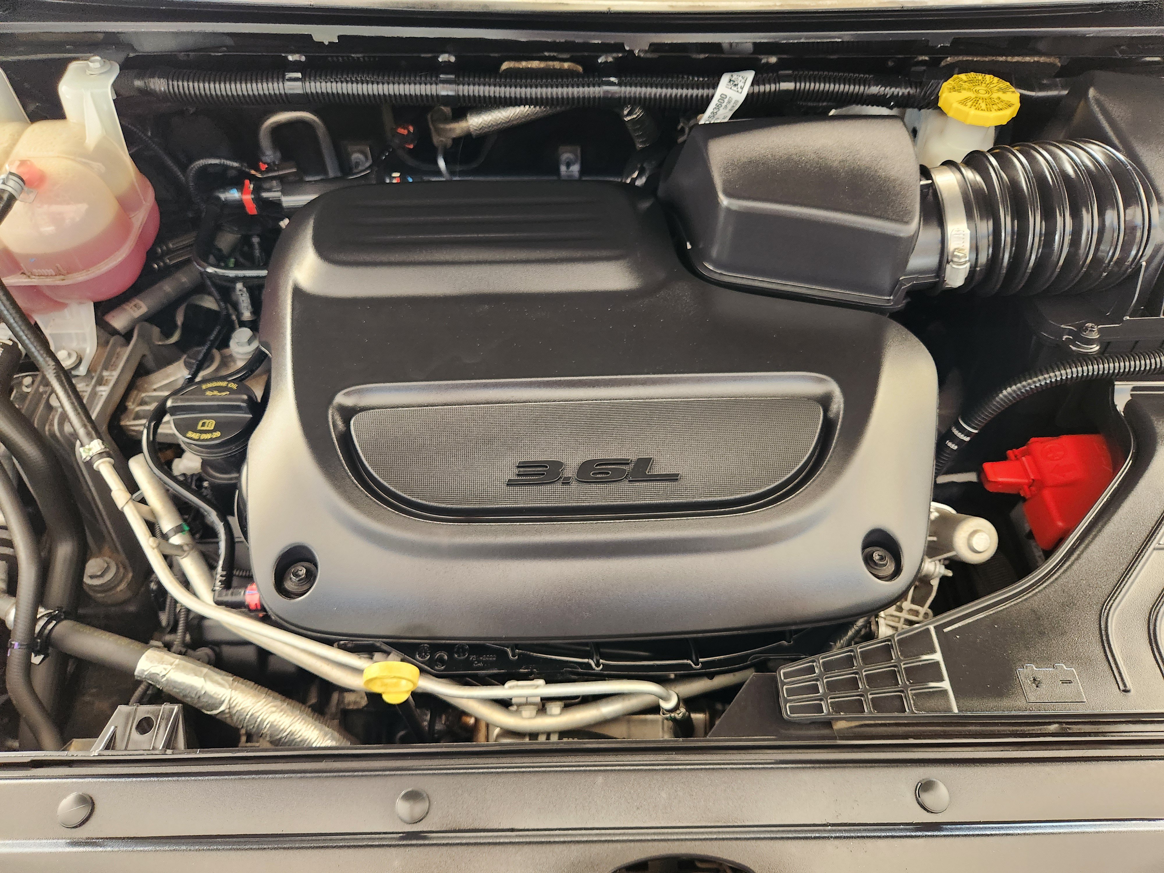 Used 2023 Chevrolet Silverado 1500 Custom RWD image 34