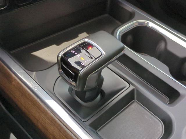 Used 2023 Chevrolet Silverado 1500 High Country w/ High Country Premium Package AWD/4WD image 12