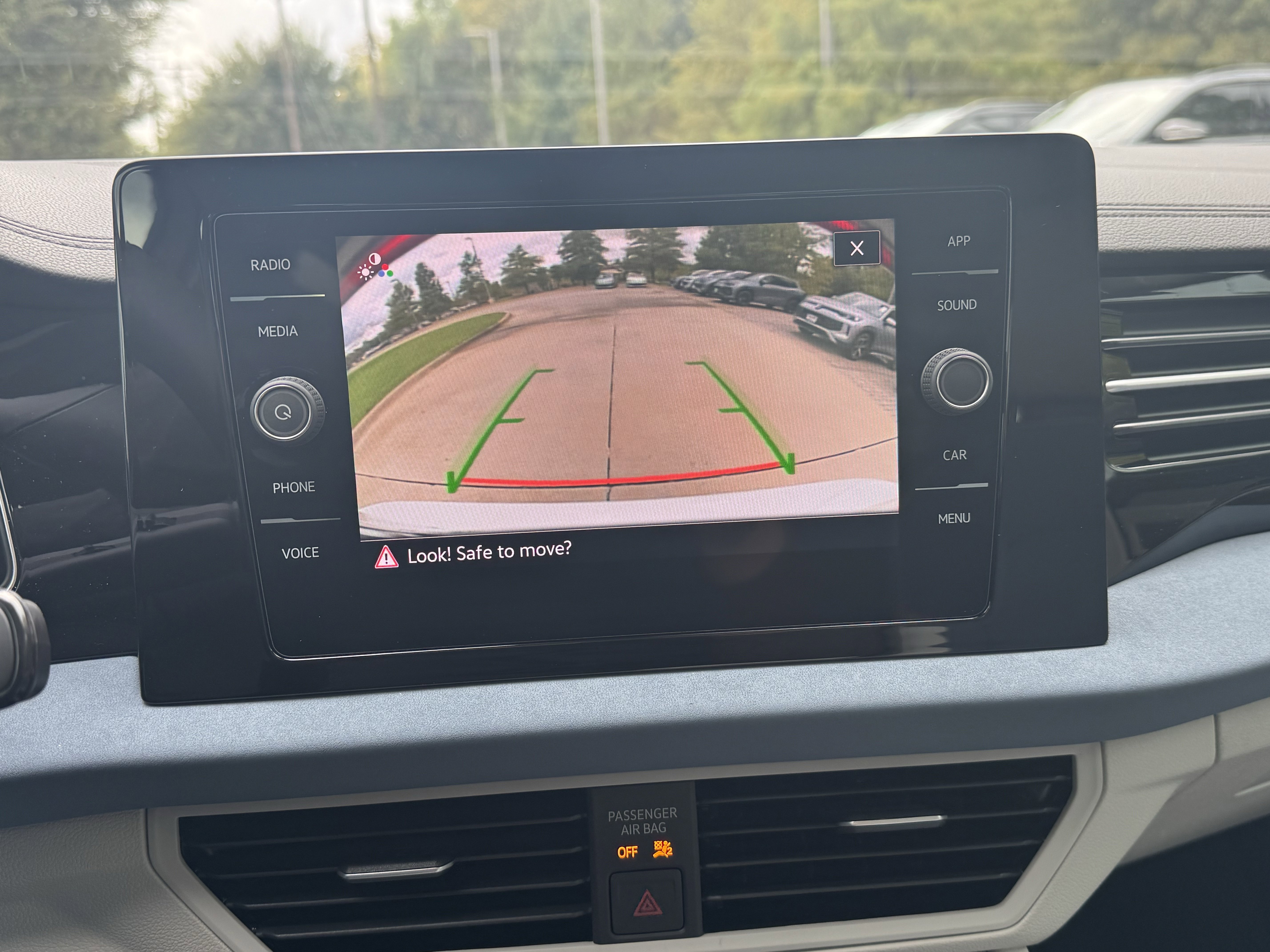 New 2027 Volkswagen Jetta SE FWD image 12