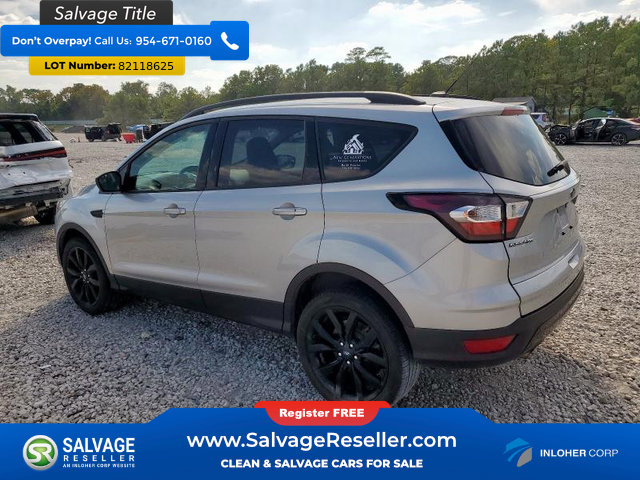 Used 2018 Ford Escape SE w/ SE Sport Appearance Package image 3