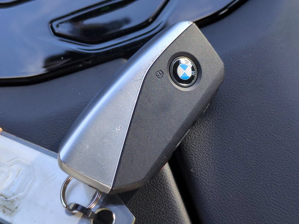 Used 2026 BMW 530i xDrive AWD/4WD image 23