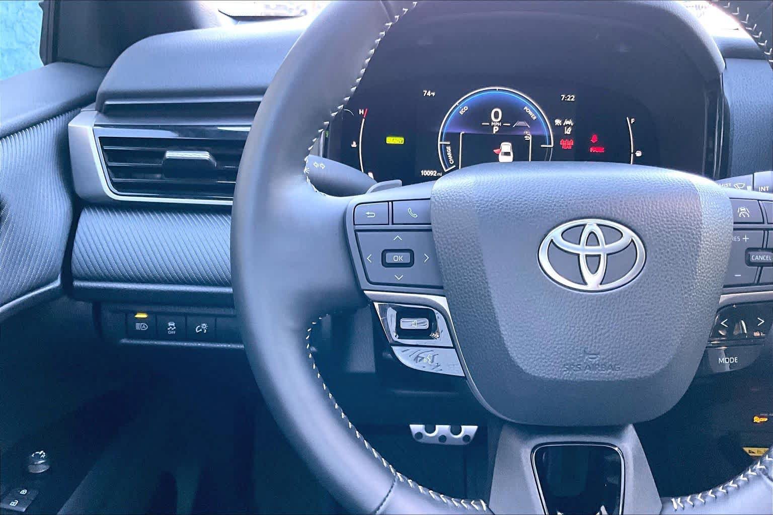 Used 2025 Toyota Camry SE w/ Multimedia Upgrade Package FWD image 24