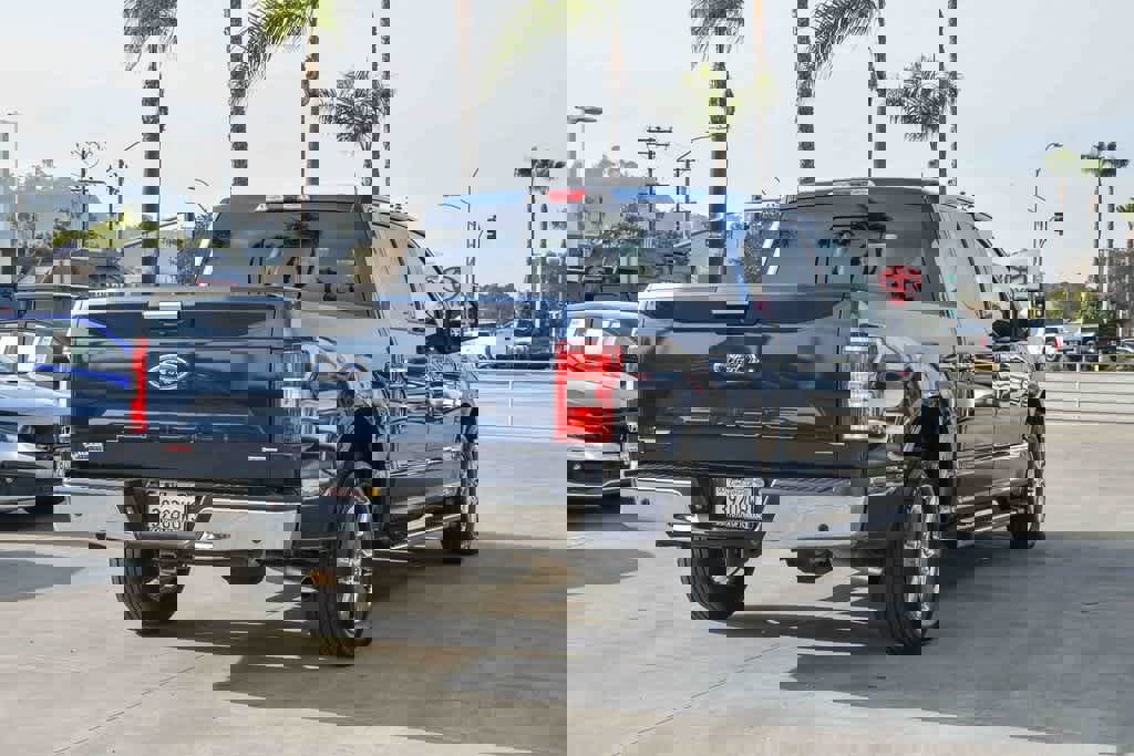 Used 2019 Ford F150 XLT w/ Equipment Group 302A Luxury image 7