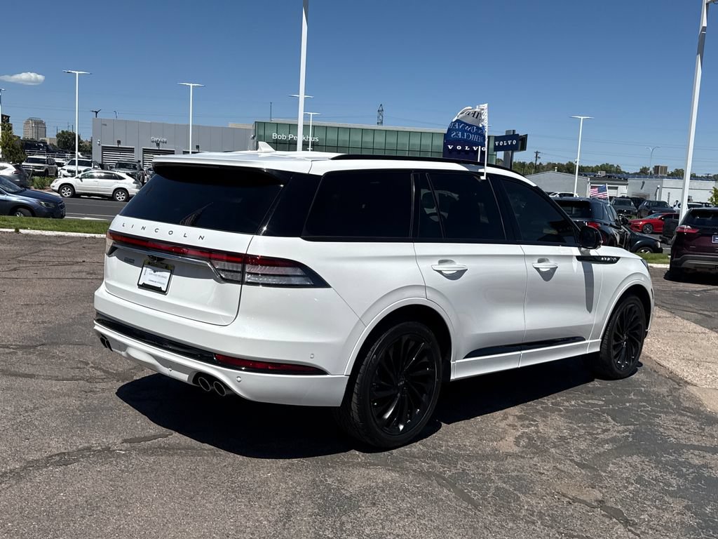 Used 2023 Lincoln Aviator Reserve w/ Equipment Group 201A AWD/4WD image 8