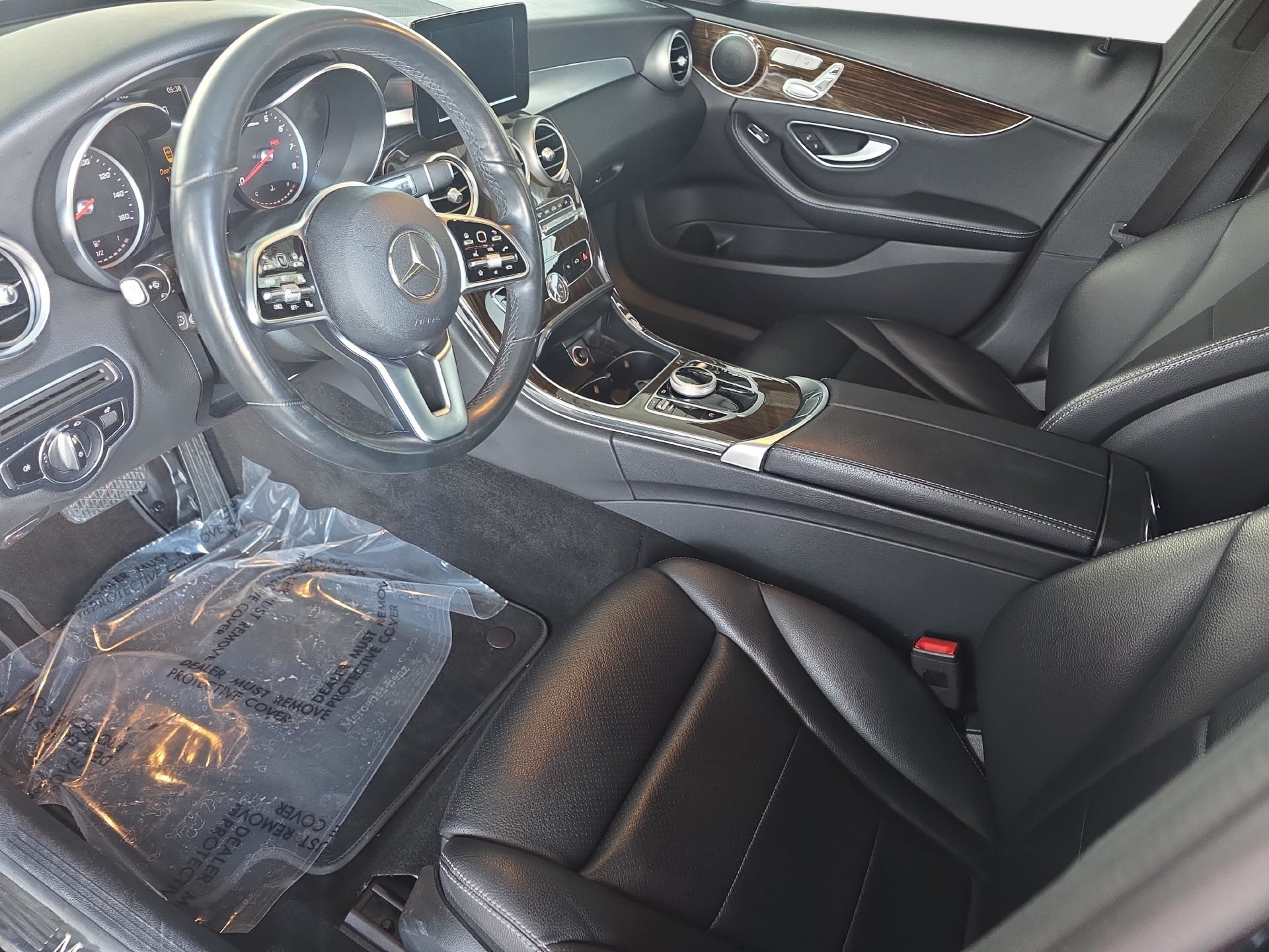 Used 2019 Mercedes-Benz C 300 4MATIC Sedan image 16