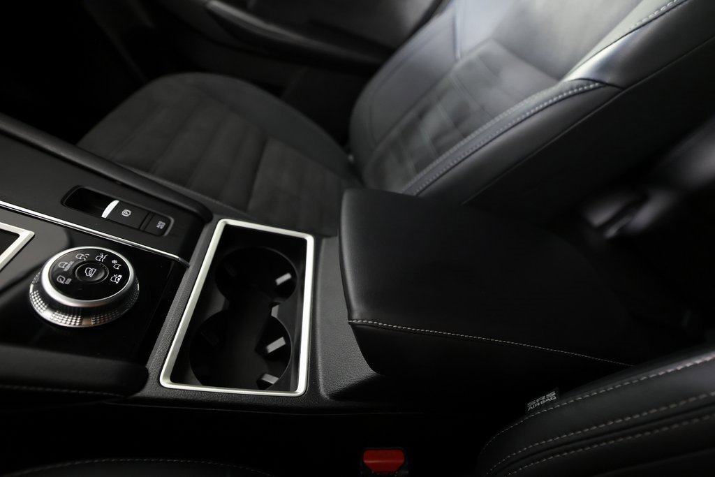 Used 2023 Mitsubishi Outlander SE image 37