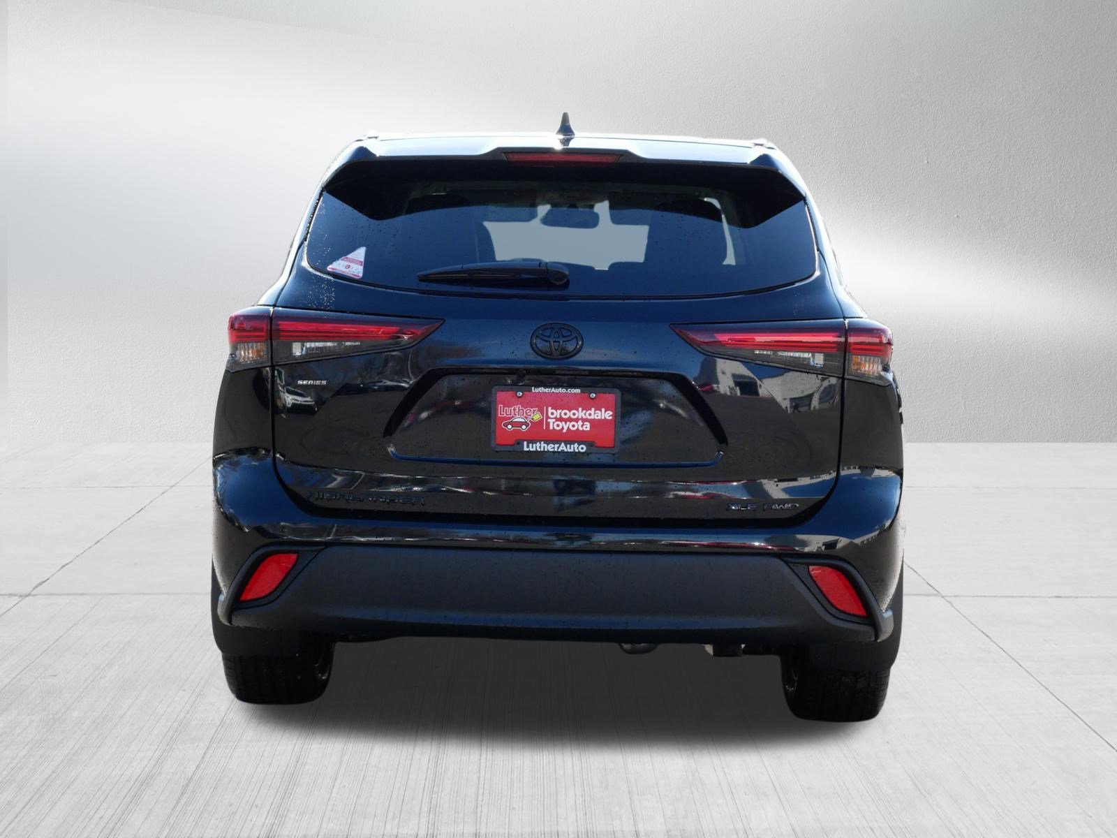 Certified 2026 Toyota Highlander XLE AWD/4WD image 6
