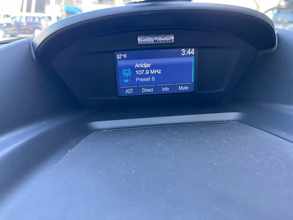 Used 2014 Ford Escape SE image 18