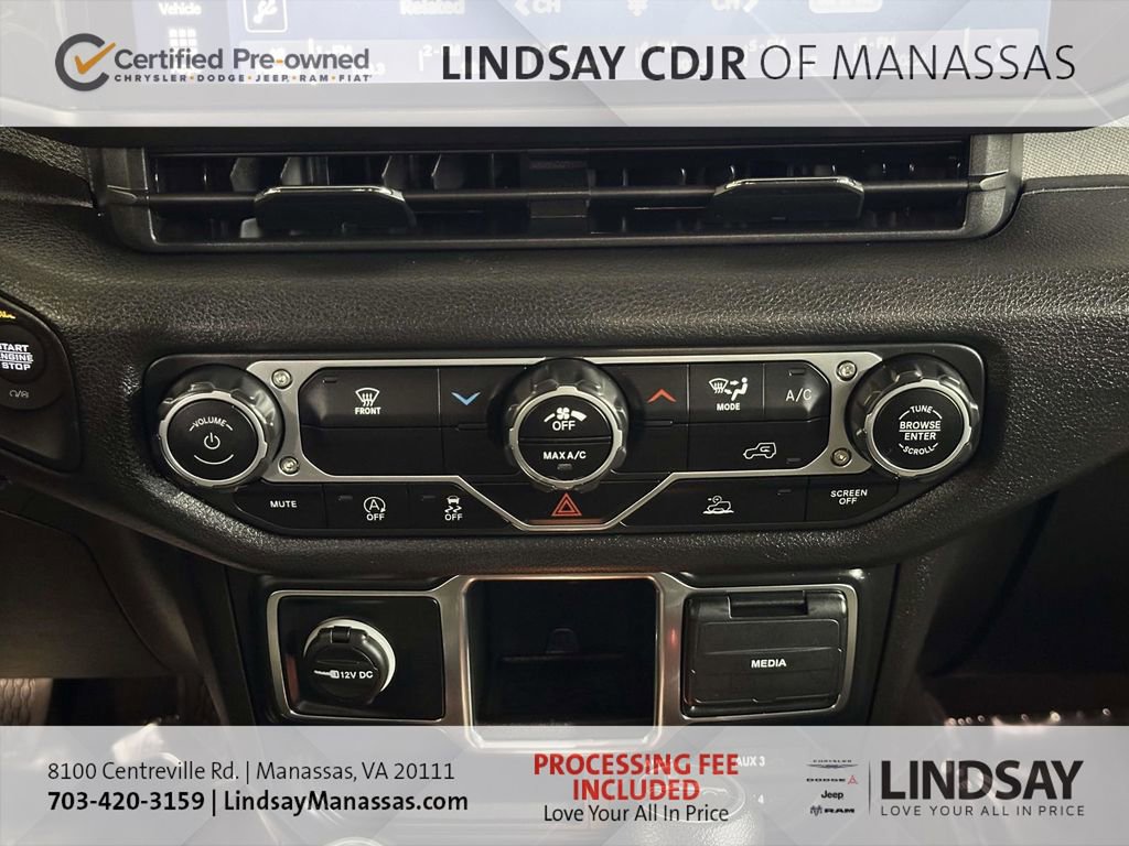 Used 2024 Jeep Gladiator Sport image 25