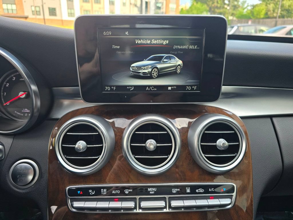 Used 2016 Mercedes-Benz C 350e Sedan image 23
