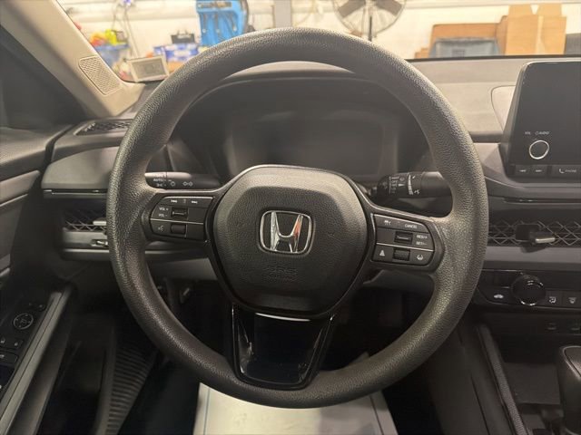 Used 2023 Honda Accord EX image 20