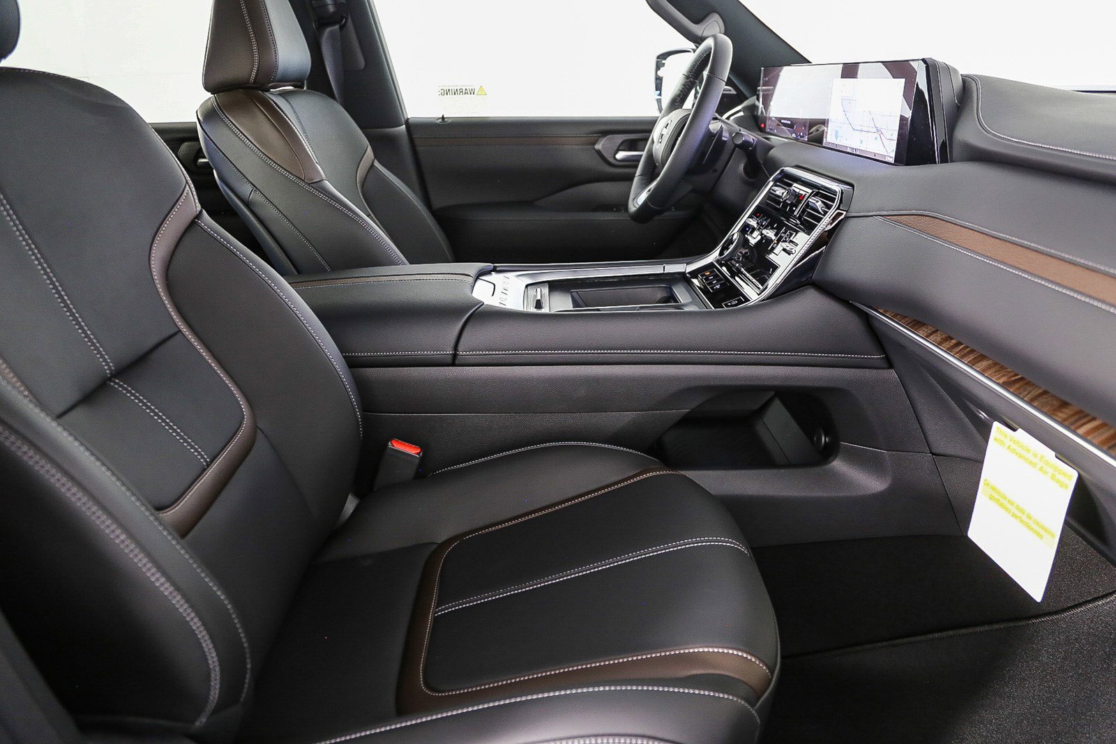 New 2025 Nissan Armada SL w/ Captain's Chari Seat Package image 22