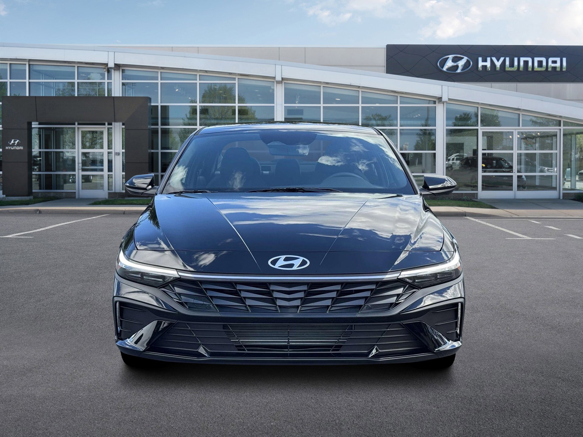 New 2026 Hyundai Elantra Sport FWD image 12