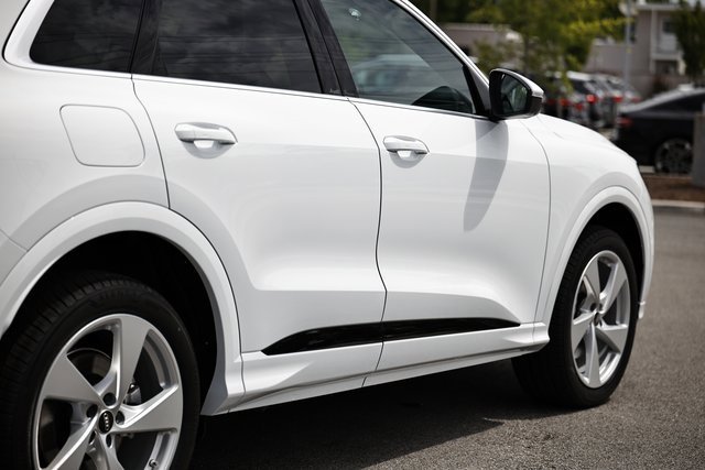 New 2025 Audi Q5 Premium Plus image 8