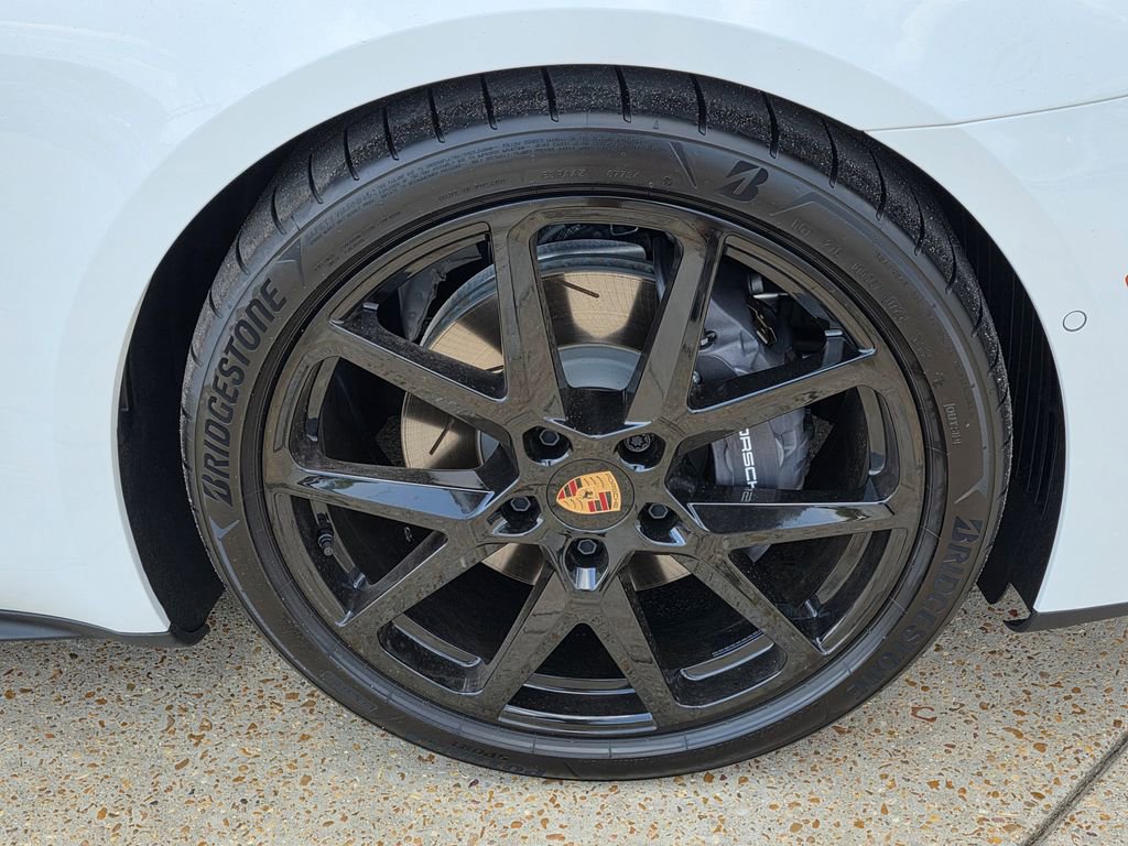 New 2025 Porsche Panamera 4 image 16