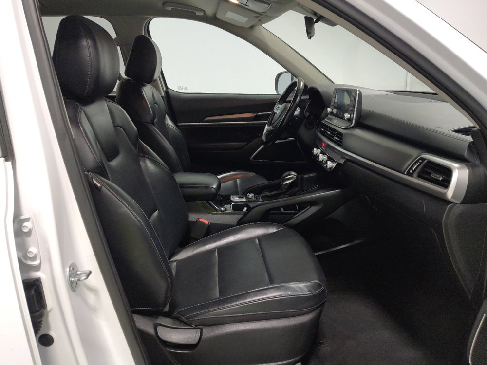 Used 2021 Kia Telluride LX image 21