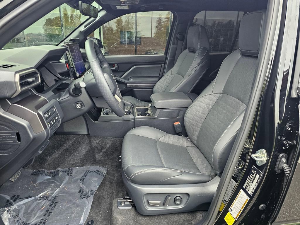 Used 2025 Toyota 4Runner TRD Off-Road Premium AWD/4WD image 20