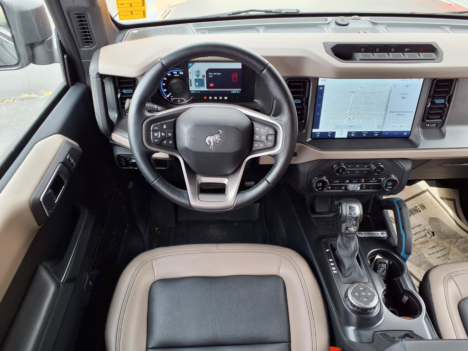 Used 2024 Ford Bronco Wildtrak AWD/4WD image 3