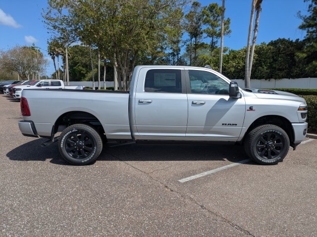 New 2026 RAM 2500 Laramie AWD/4WD image 3