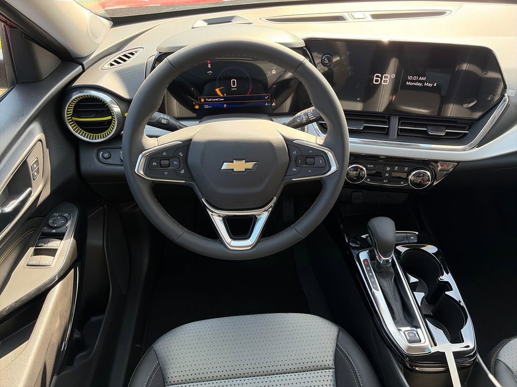 New 2026 Chevrolet Trax LT w/ Driver Confidence Package FWD image 10