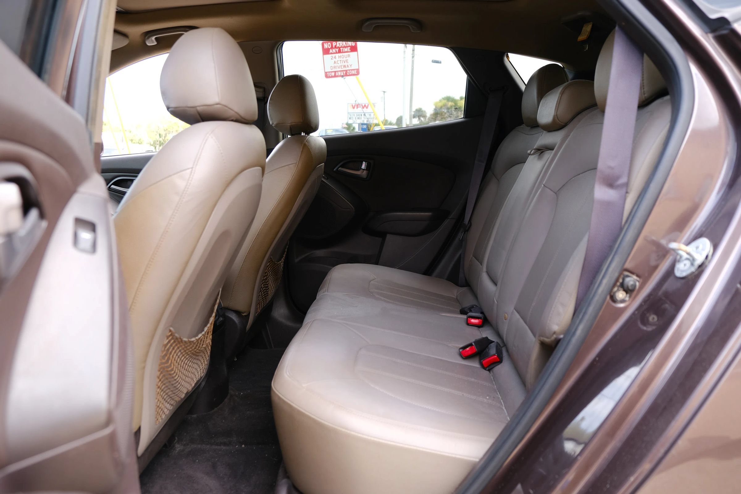 Used 2014 Hyundai Tucson Limited w/ Technology Package 02 FWD image 12