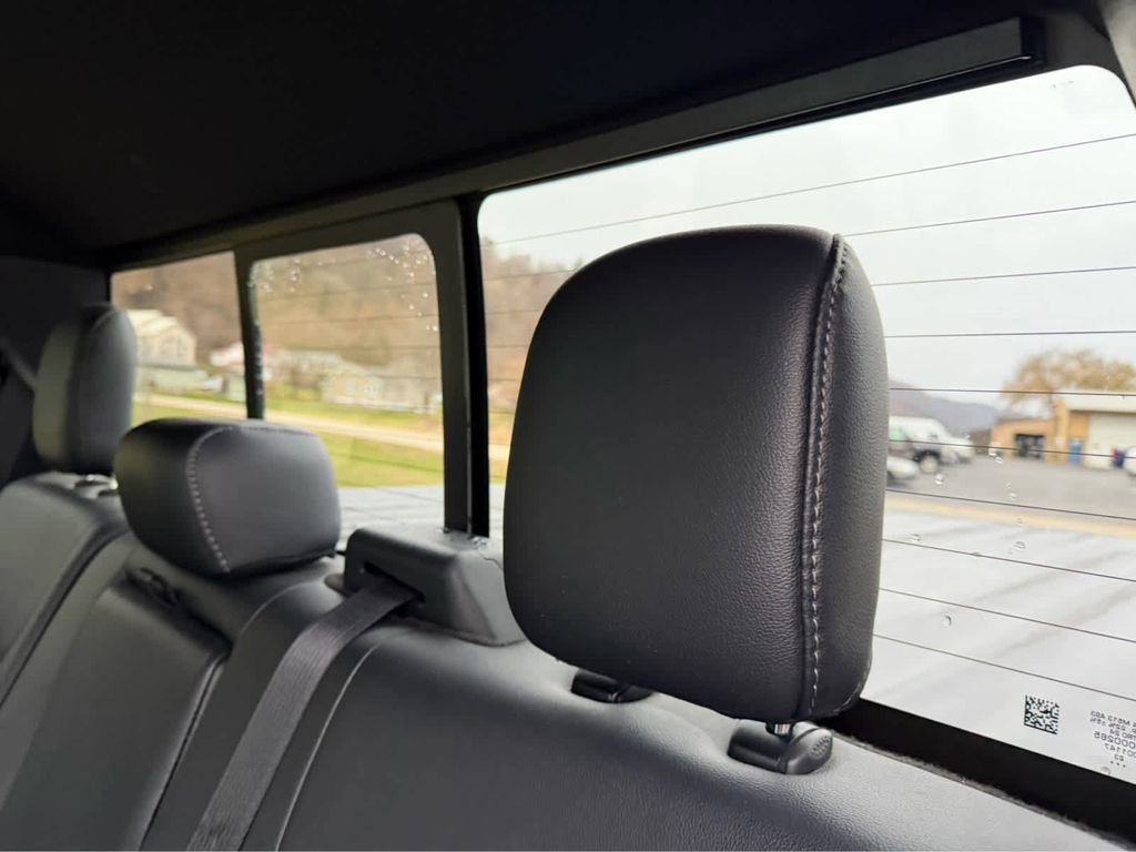 Used 2023 Ford F150 Lariat w/ Equipment Group 502A High image 40