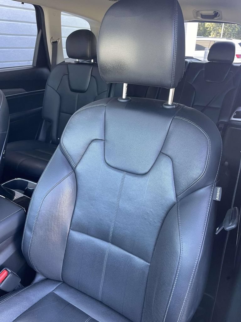 Used 2022 Kia Telluride EX w/ EX Premium Package FWD image 19