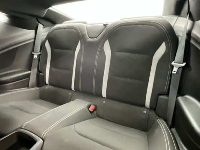 Used 2022 Chevrolet Camaro LT image 7