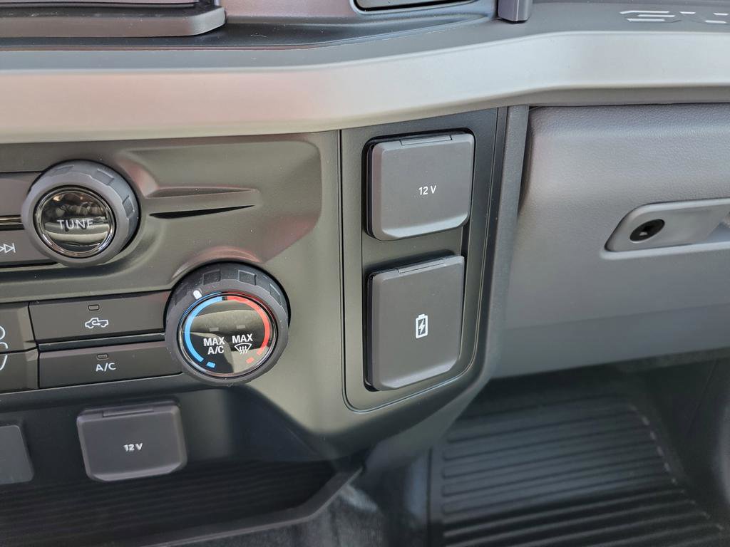 Used 2024 Ford F450 XL w/ Snow Plow Prep Package image 34