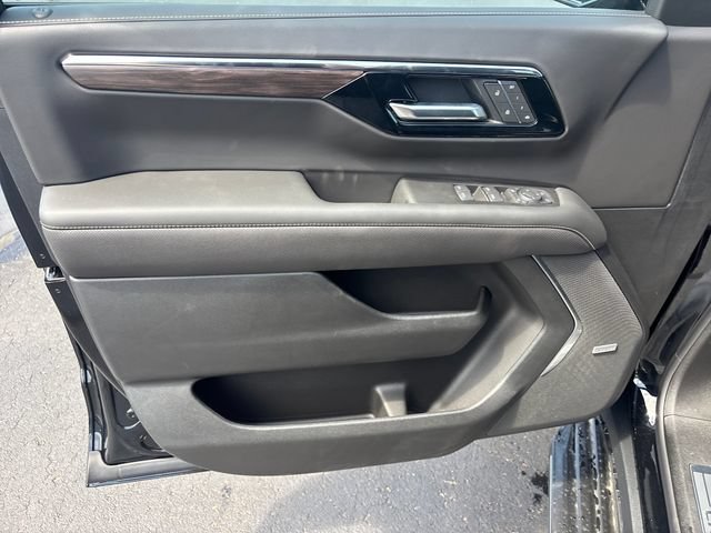New 2026 Chevrolet Tahoe Premier AWD/4WD image 11