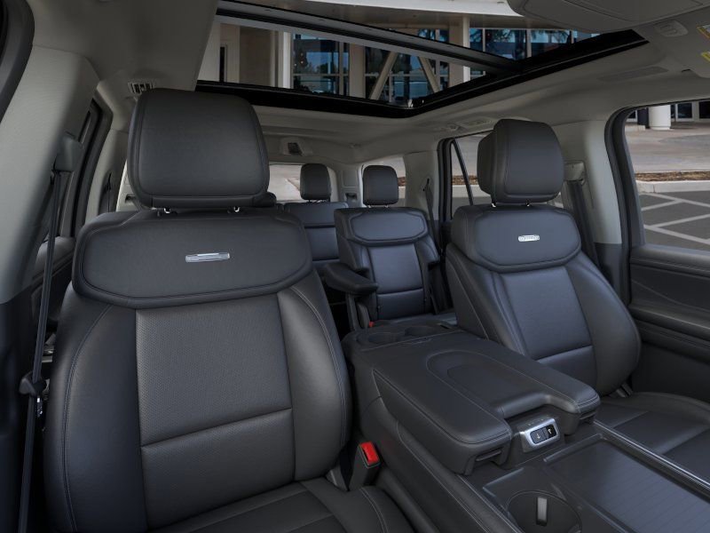 New 2026 Ford Expedition Platinum w/ Driver's Package AWD/4WD image 10