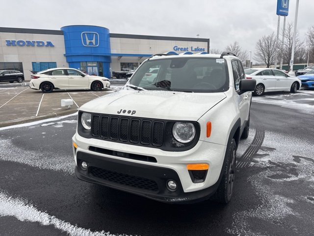 Used 2021 Jeep Renegade Latitude image 2