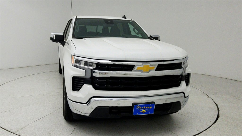 Certified 2025 Chevrolet Silverado 1500 LT w/ Safety Package image 9